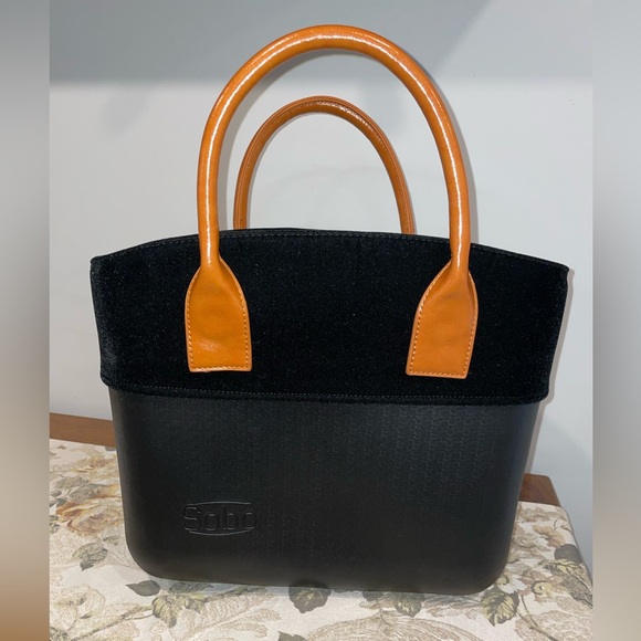 NWOT Luxury Durable SOBO Totes With Trim - Picture 3 of 9